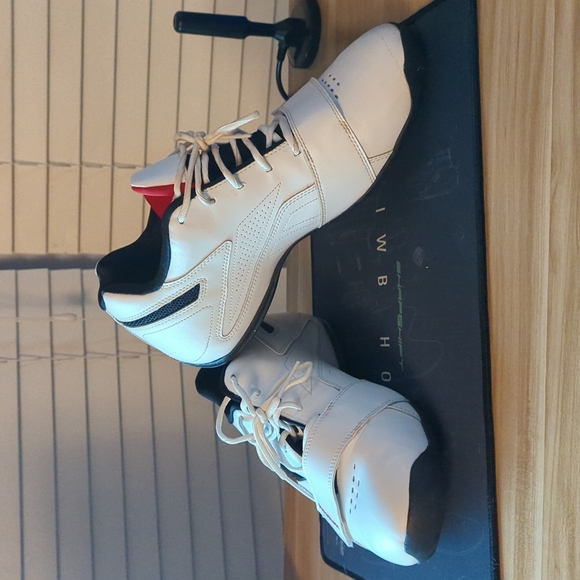 Reebok limited edition Retro Trainers, Men's , Size 10.5 - Picture 1 of 5